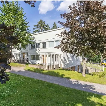 Апартаменты Rh 90 M2 And Free Parking Only 3 Min With A Car From The Airport