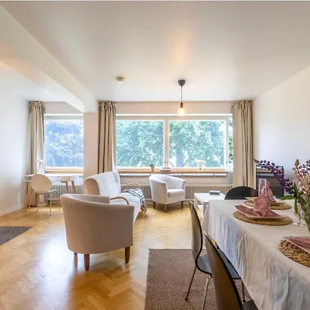 Appartamento Rh 90 M2 And Free Parking Only 3 Min With A Car From The Airport *