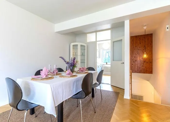 Rh 90 M2 And Free Parking Only 3 Min With A Car From The Airport * Вантаа